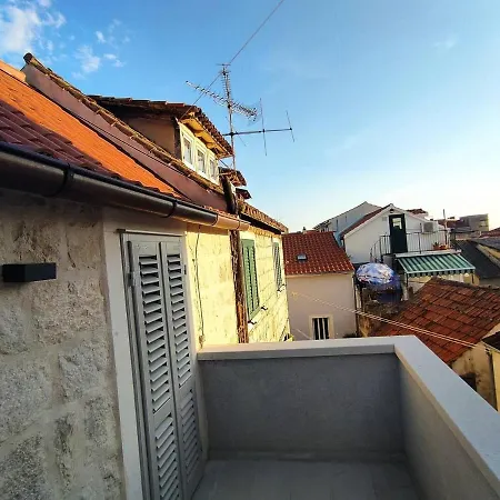 The Center Of Split, Renovated Stone House Apartamento